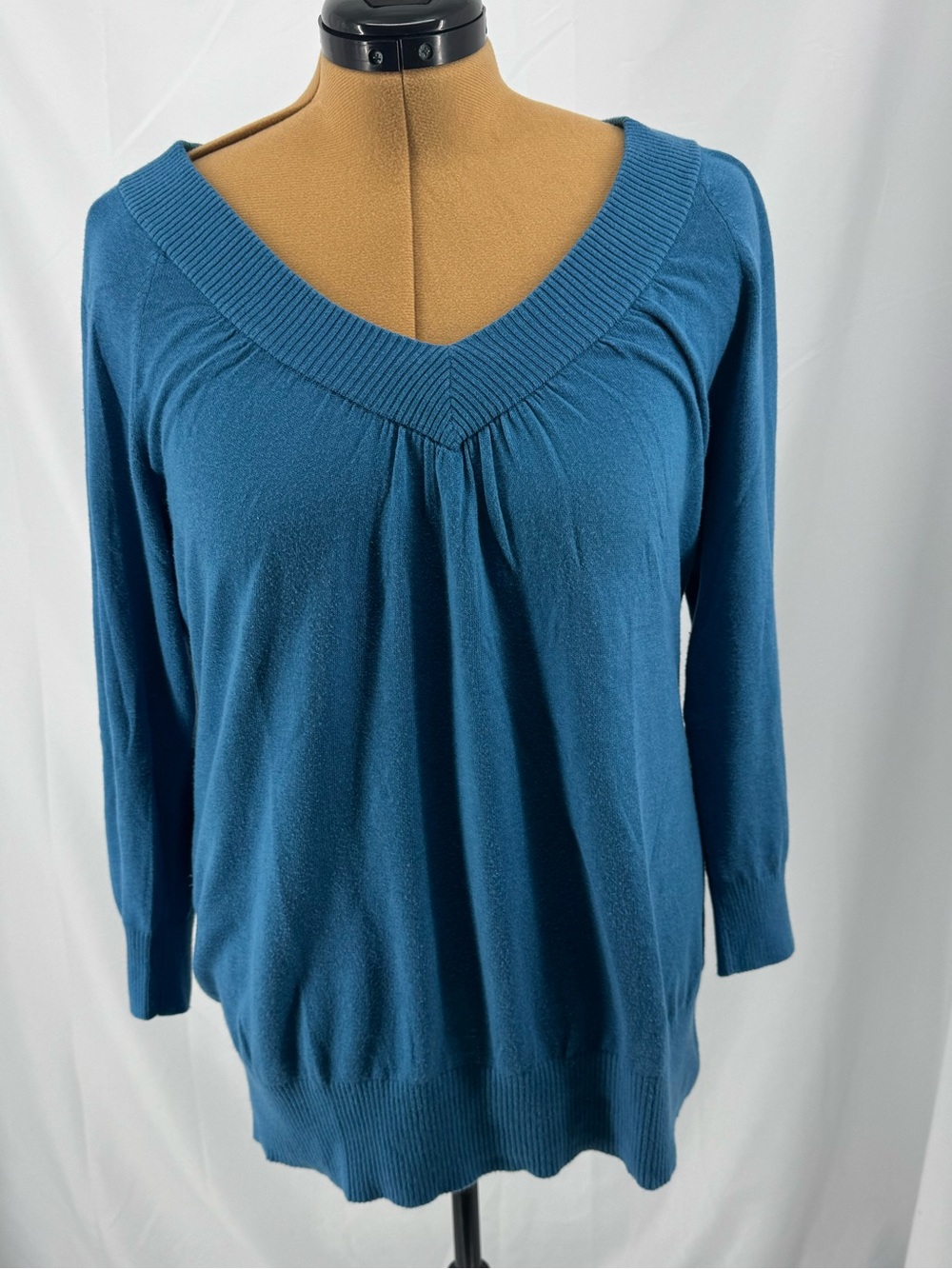 V-Neck Long Sleeve Cotton/Silk Blend Sweater- Teal Blue 0350